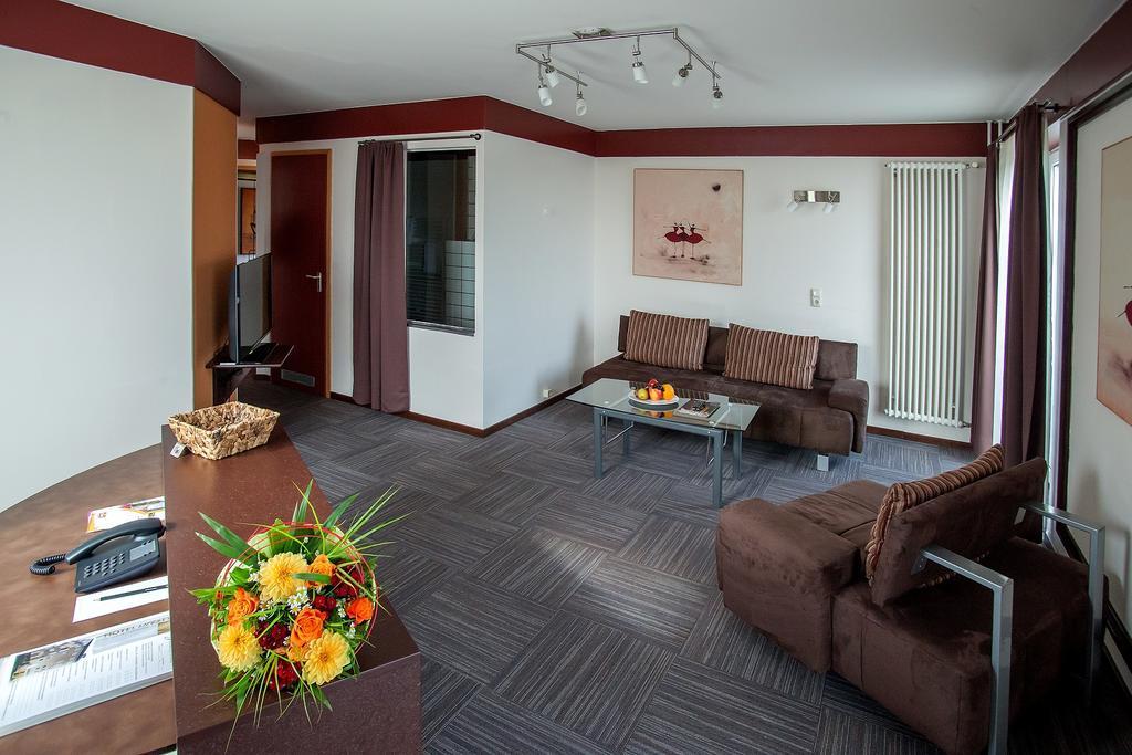 Hotel Lifestyle Landshut Eksteriør billede