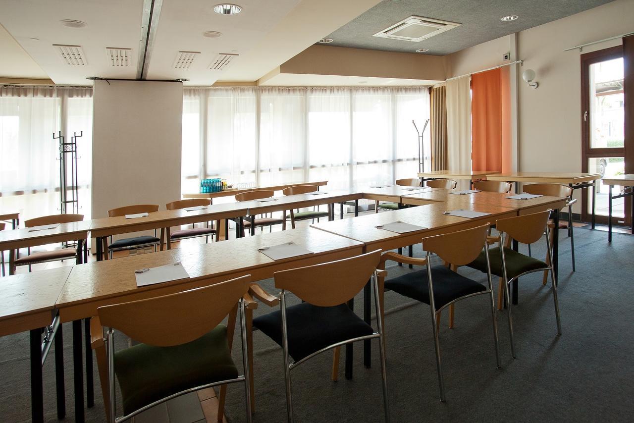 Hotel Lifestyle Landshut Eksteriør billede